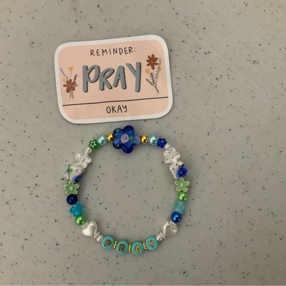 Meet your Posher, Stephanie - Picture 5 of 11